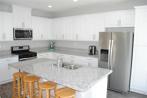 8615 Sage Shadow Dr, Lakeside, CA 92040 photo 3