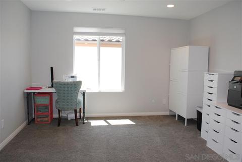 8615 Sage Shadow Dr, Lakeside, CA 92040 photo 13