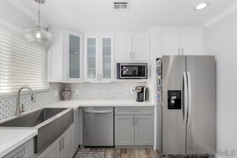 9755 Esparta Ct, Santee, CA 92071 photo 4