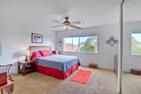 1966 Elm Ridge Dr, Vista, CA 92081 photo 18