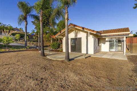1425 Cortina Cir, Escondido, CA 92029 photo 20