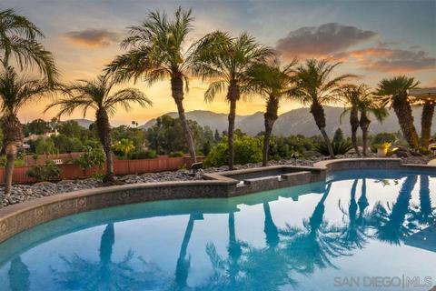 1425 Cortina Cir, Escondido, CA 92029 photo 3