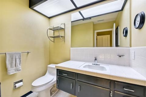 2137 E Mission Rd, Fallbrook, CA 92028 photo 16