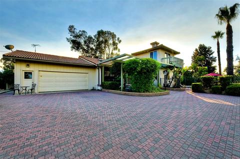 2137 E Mission Rd, Fallbrook, CA 92028 photo 25