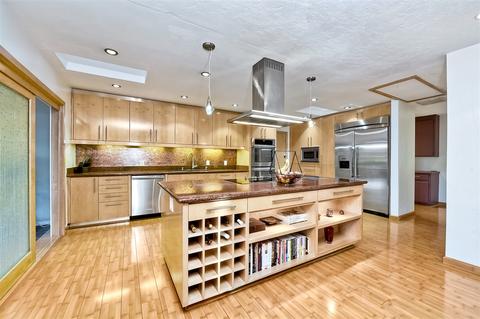 2137 E Mission Rd, Fallbrook, CA 92028 photo 4