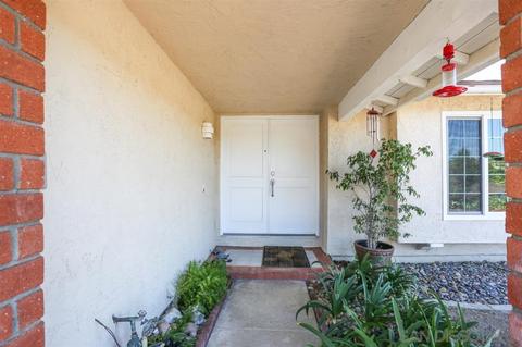 12727 Avenida De Espuela, Poway, CA 92064 photo 2