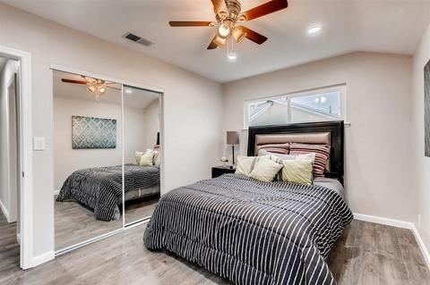 1052 Swallow Dr, Vista, CA 92083 photo 13