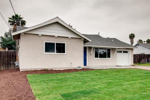 1052 Swallow Dr, Vista, CA 92083 photo 2