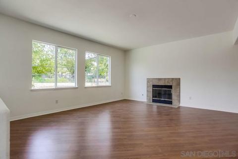 535 Moyla Ct, Oceanside, CA 92058 photo 5