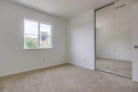 535 Moyla Ct, Oceanside, CA 92058 photo 13
