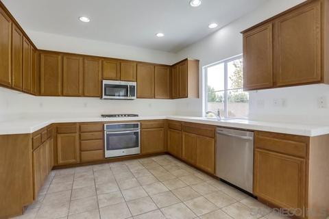 535 Moyla Ct, Oceanside, CA 92058 photo 8
