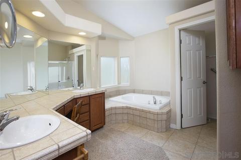 2376 Eltinge Dr, Alpine, CA 91901 photo 12