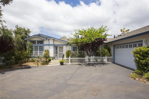 2376 Eltinge Dr, Alpine, CA 91901 photo 2