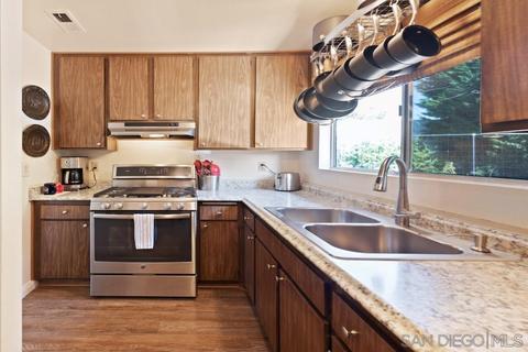 4559 Westridge Dr, Oceanside, CA 92056 photo 7