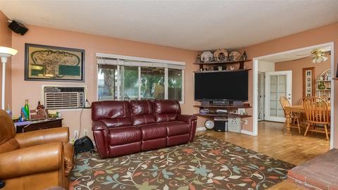 6265 Veemac Ave, La Mesa, CA 91942 photo 4