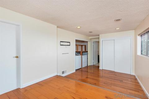 1267 Olivet St, La Jolla, CA 92037 photo 16