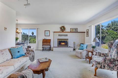 1429 Los Amigos, Fallbrook, CA 92028 photo 4