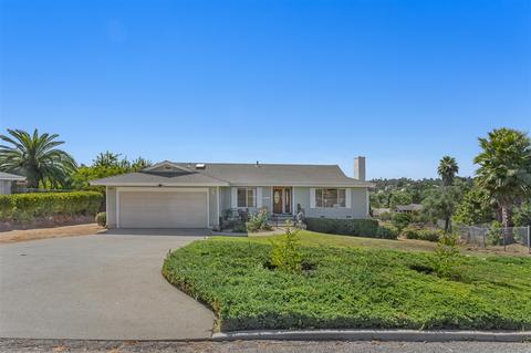 1429 Los Amigos, Fallbrook, CA 92028 photo 1