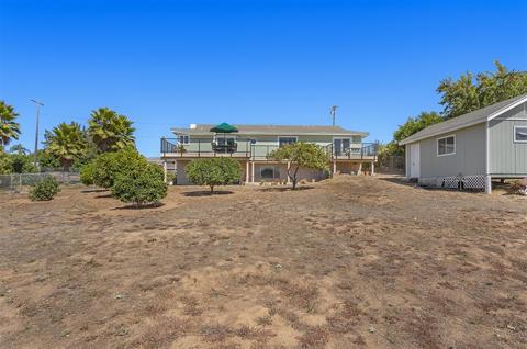 1429 Los Amigos, Fallbrook, CA 92028 photo 24