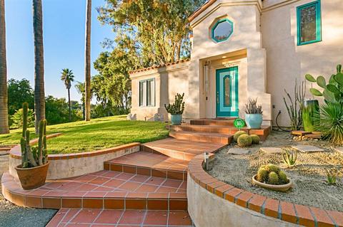 1204 Summit Pl, Escondido, CA 92025 photo 3