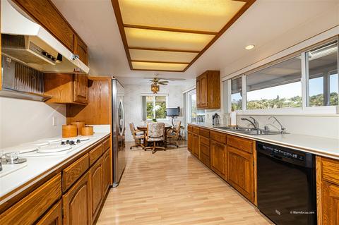2802 Sunkist Dr, Vista, CA 92084 photo 8