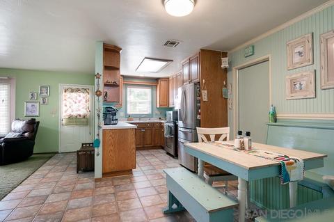 384 Nothomb St, El Cajon, CA 92019 photo 9