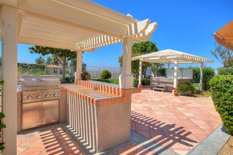 1153 Masterpiece Dr, Oceanside, CA 92057 photo 9