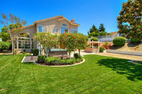1153 Masterpiece Dr, Oceanside, CA 92057 photo 7