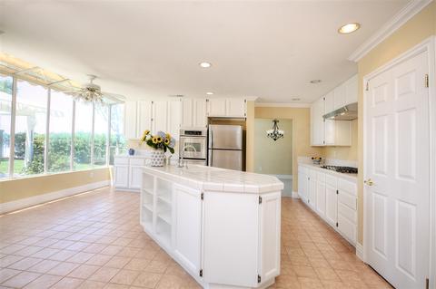 1153 Masterpiece Dr, Oceanside, CA 92057 photo 12