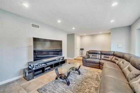 10106 Woodpark Dr, Santee, CA 92071 photo 4