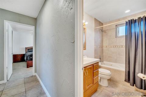 10106 Woodpark Dr, Santee, CA 92071 photo 15