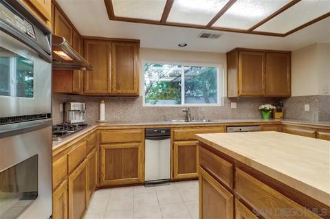 2601 Gianelli Ln, Escondido, CA 92025 photo 6