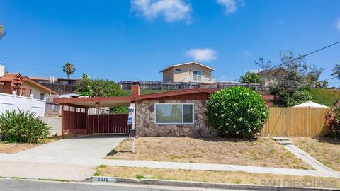 1315 Loretta St, Oceanside, CA 92058 photo 2
