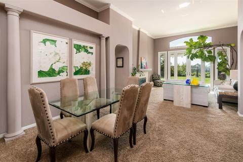 1351 Nightshade Rd, Carlsbad, CA 92011 photo 3