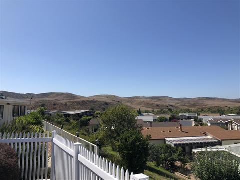 1434 Salem Ct, Oceanside, CA 92057 photo 3