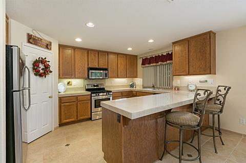 234 Apple Gln, Escondido, CA 92025 photo 8
