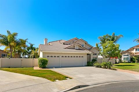 227 Condessa Ct, Oceanside, CA 92057 photo 2