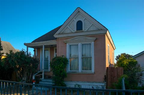2211 Julian Ave, San Diego, CA 92113 photo 2