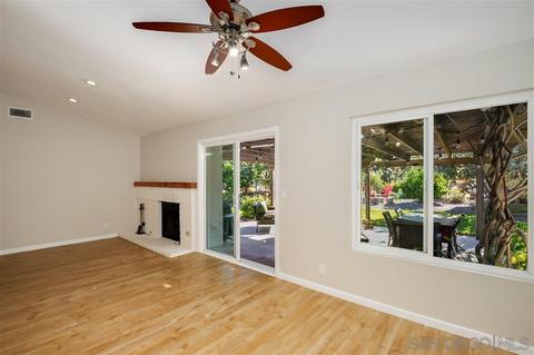 1447 Pine Ridge Rd, Oceanside, CA 92056 photo 14