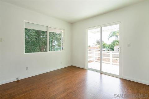 6811 Upton Ct, San Diego, CA 92111 photo 9