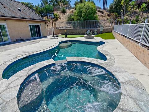 2561 Marjo Ct, Oceanside, CA 92056 photo 6