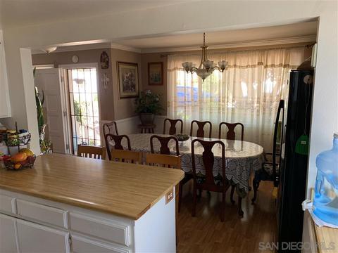 180 Via Floresta, Fallbrook, CA 92028 photo 8
