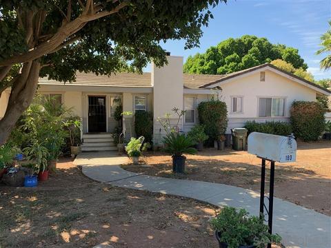 180 Via Floresta, Fallbrook, CA 92028 photo 1