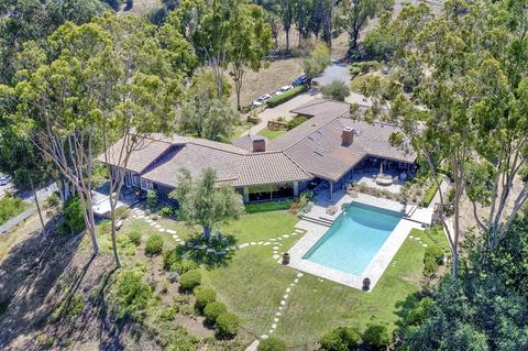 1601 Wilt Rd, Fallbrook, CA 92028 photo 2