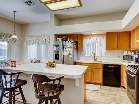 3925 Alipaz Ct, Oceanside, CA 92058 photo 9
