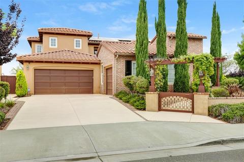 5001 Medalist Ct, Oceanside, CA 92057 photo 2