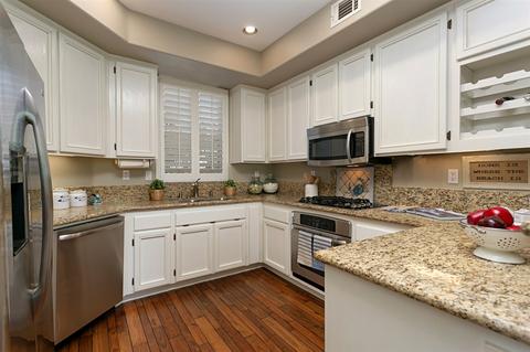 1664 Harrier Ct, Carlsbad, CA 92011 photo 2