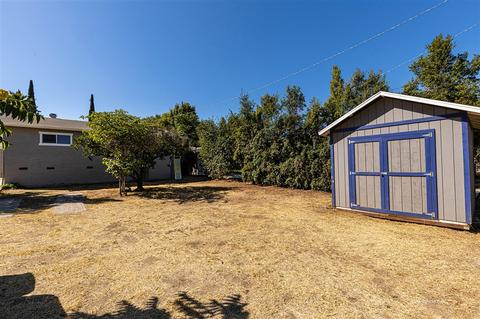 818 E 2nd Ave, Escondido, CA 92025 photo 13