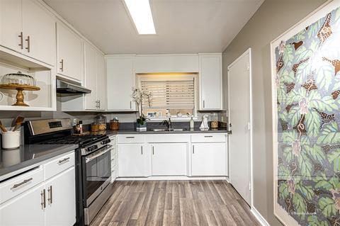 818 E 2nd Ave, Escondido, CA 92025 photo 5
