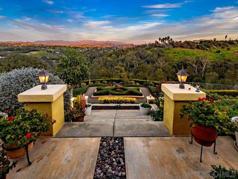 4220 Rancho Camino Norte, Fallbrook, CA 92028 photo 10
